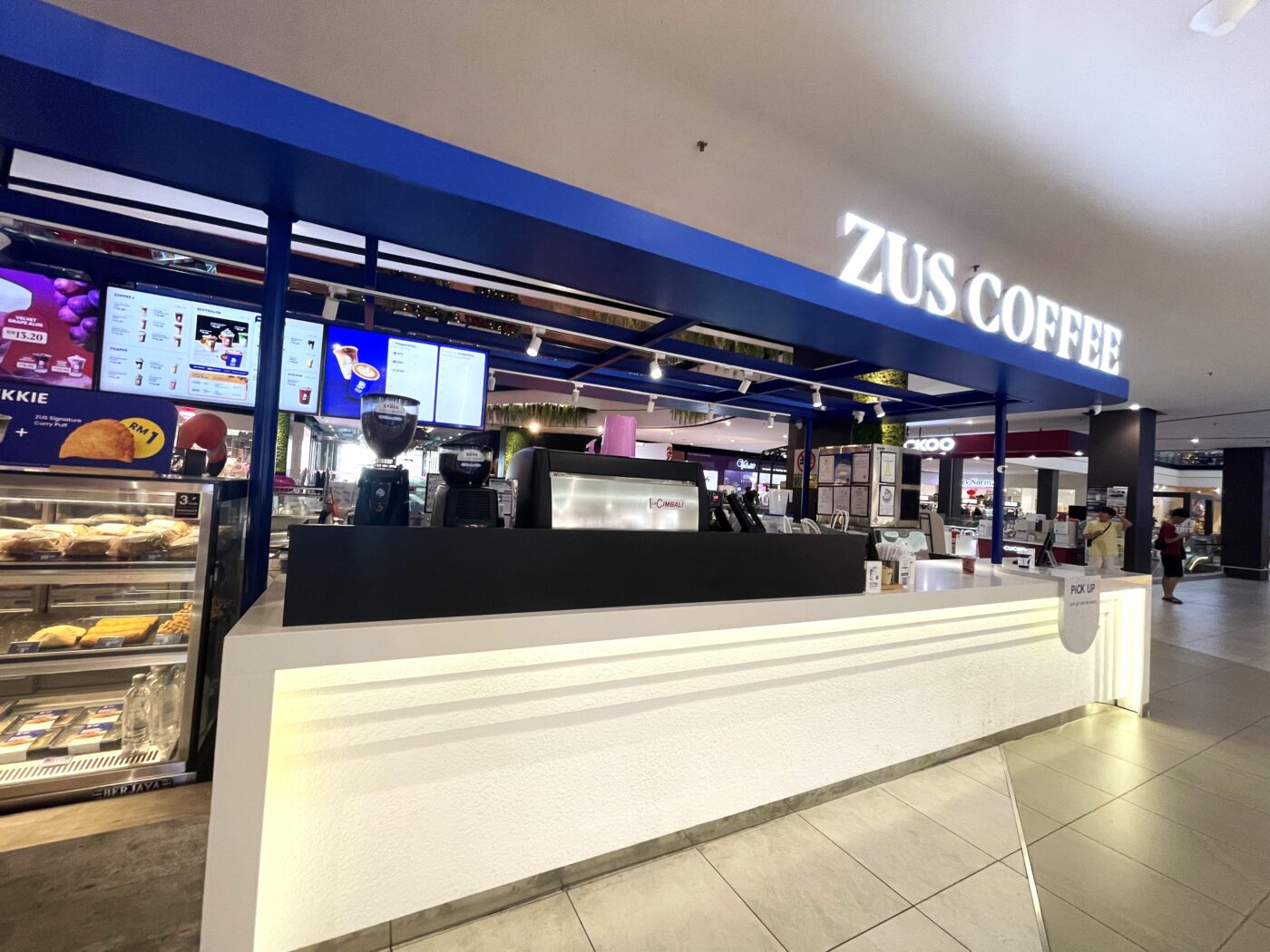 ズスコーヒー（ZUS COFFEE)レジカウンターイメージ2